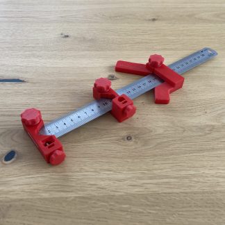 Multifunktions-Streichmaß / Anreisslineal 300mm